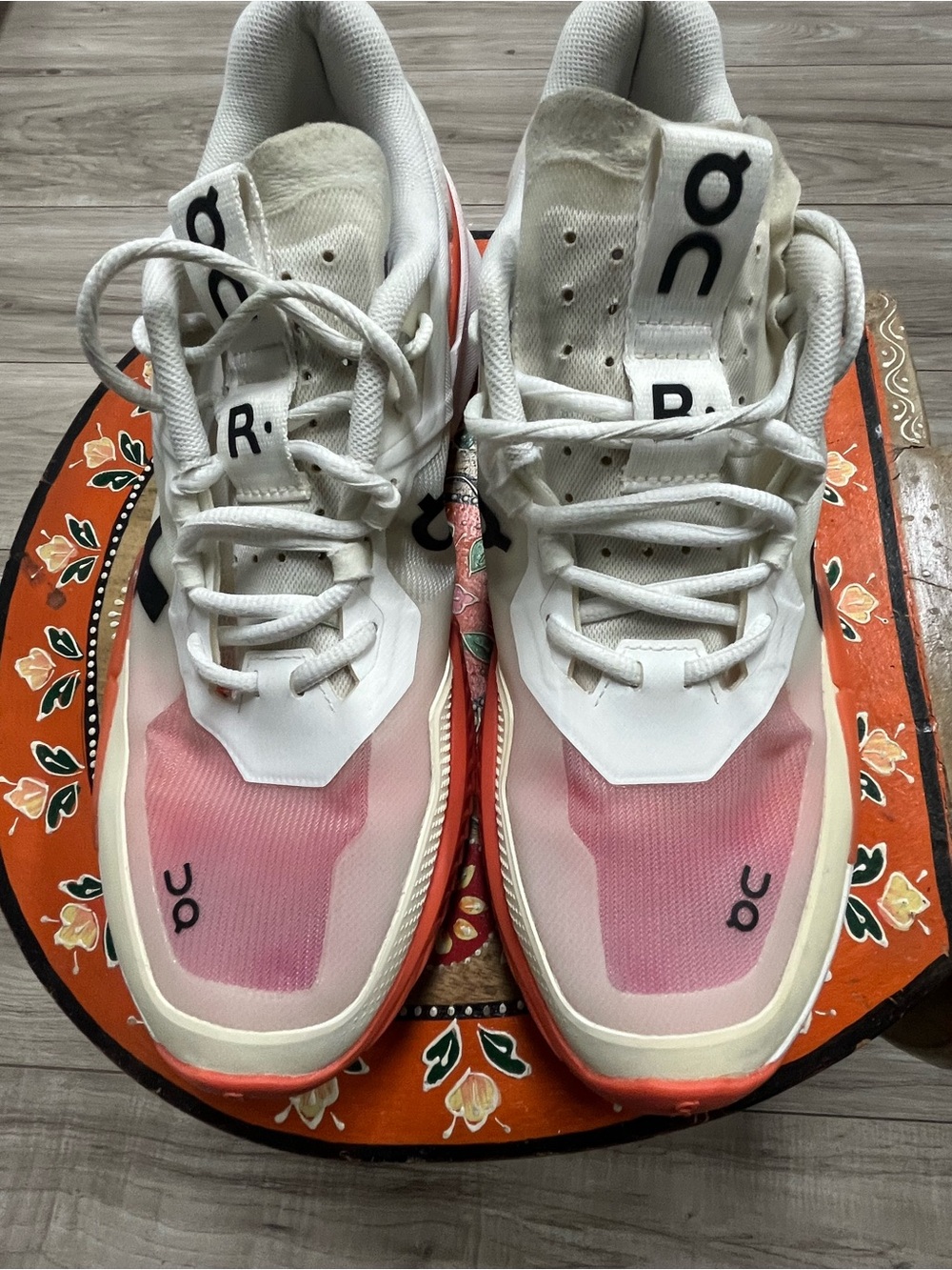 On Running The Roger Pro 2 White Flame Athletic Shoes